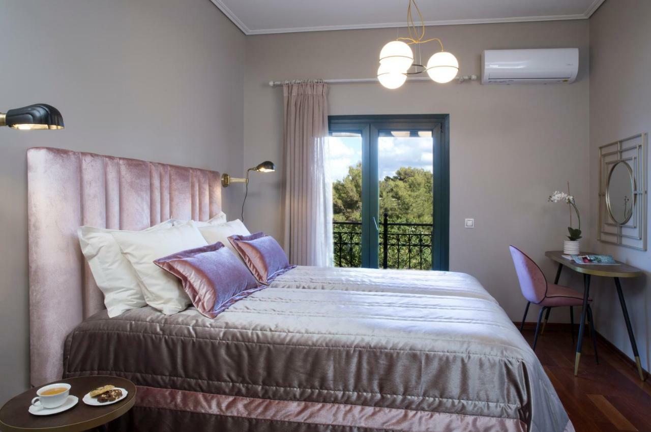 Avra Private Suites Lászi Kültér fotó