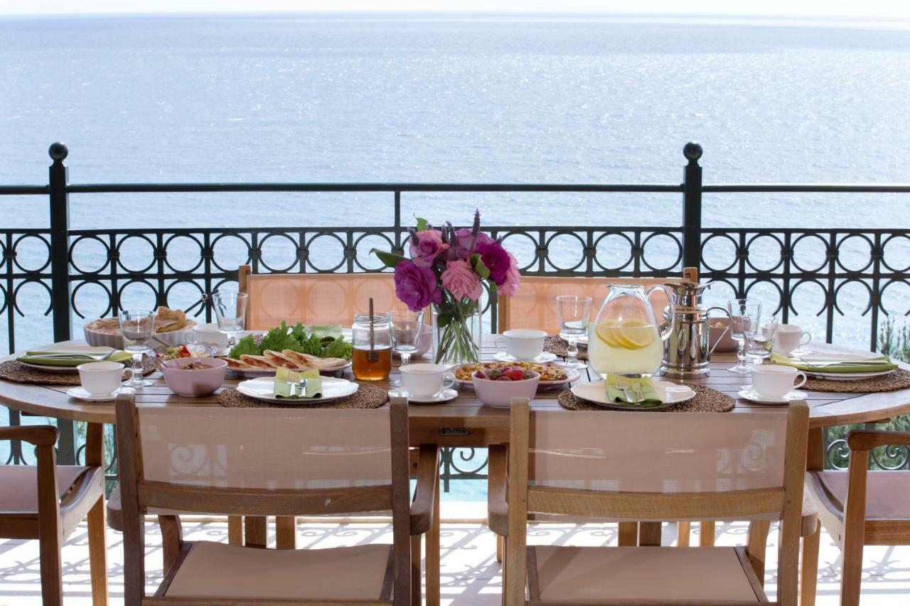 Avra Private Suites Lászi Kültér fotó