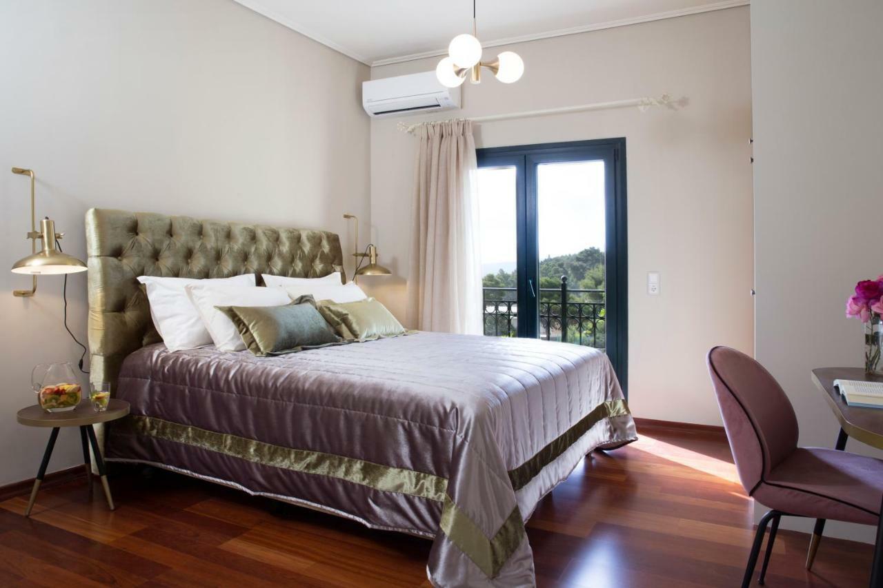 Avra Private Suites Lászi Kültér fotó